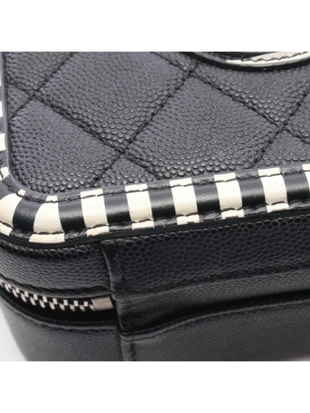 Chanel Shoulder Bag CC Figley Small Vanity 2-Way Black Leather CC Filigree